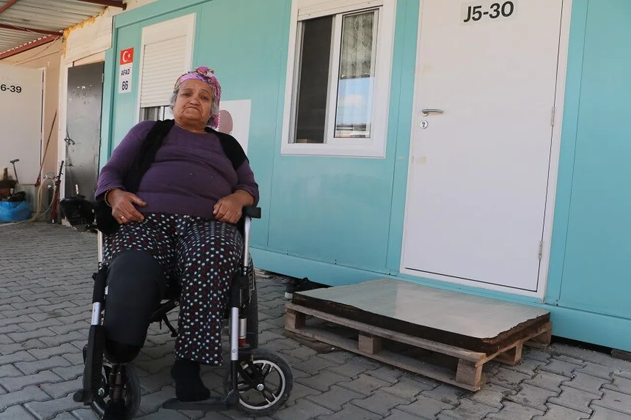 Depremde Annenin Kaybı, Bacak Amputasyonu ve Yeni Başlangıç