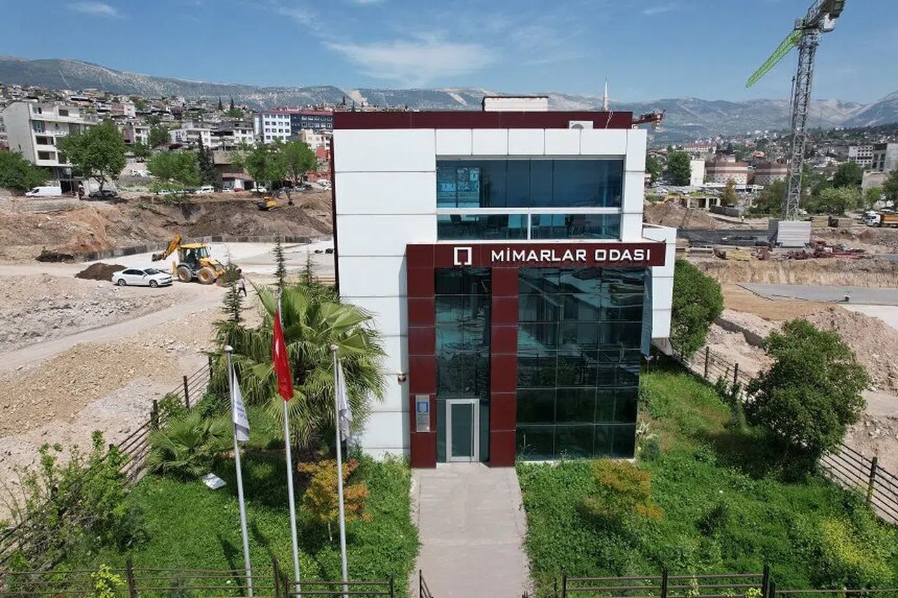 Deprem Sınavını Geçen Binanın Hikayesi
