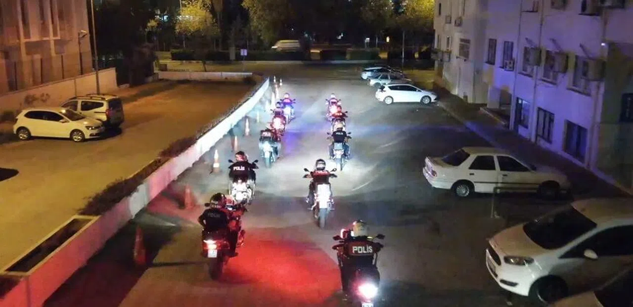Aranan şahıslara şafak operasyonu: 78 gözaltı  
