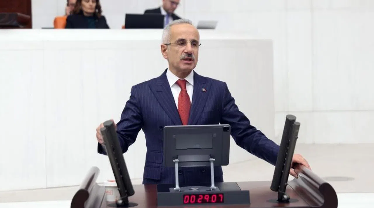 Bakan Uraloğlu: “21 yılda 198 milyar dolar yatırım yaptık”