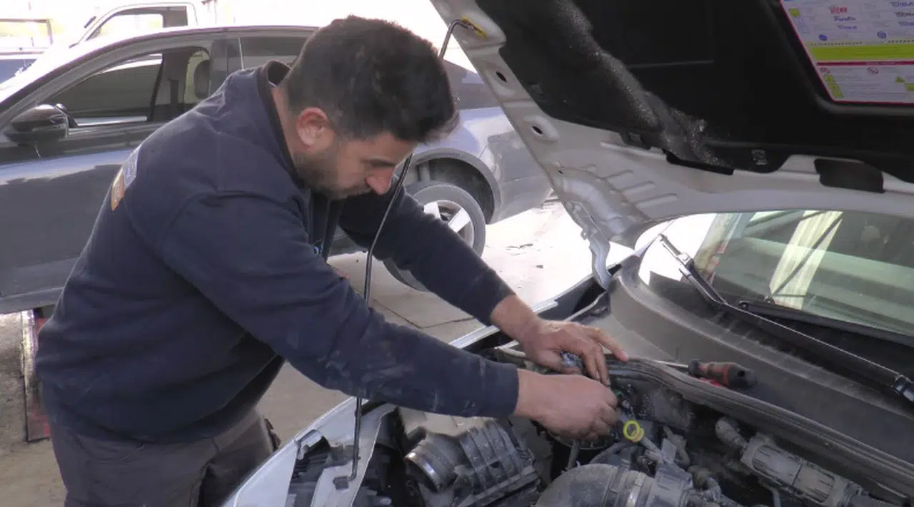 Bakımsız araç intikamını yolda alıyor