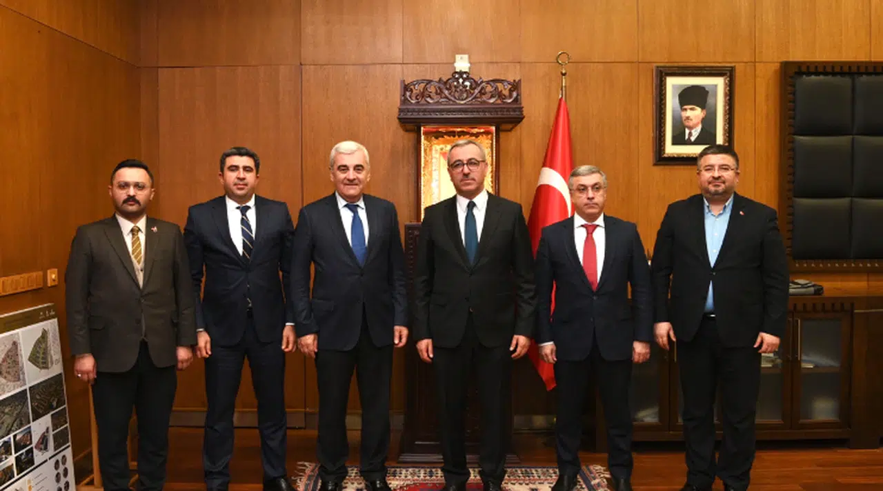 Başkan Güngör, Azerbaycan Diaspora Bakan Yardımcısı Hacıyev'i Ağırladı