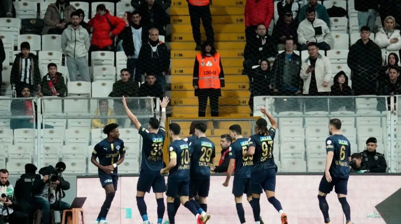 Beşiktaş evinde kaybetti