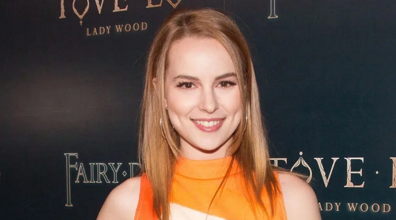 Bridgit Mendler Kimdir? Nereli, Kaç Yaşında?