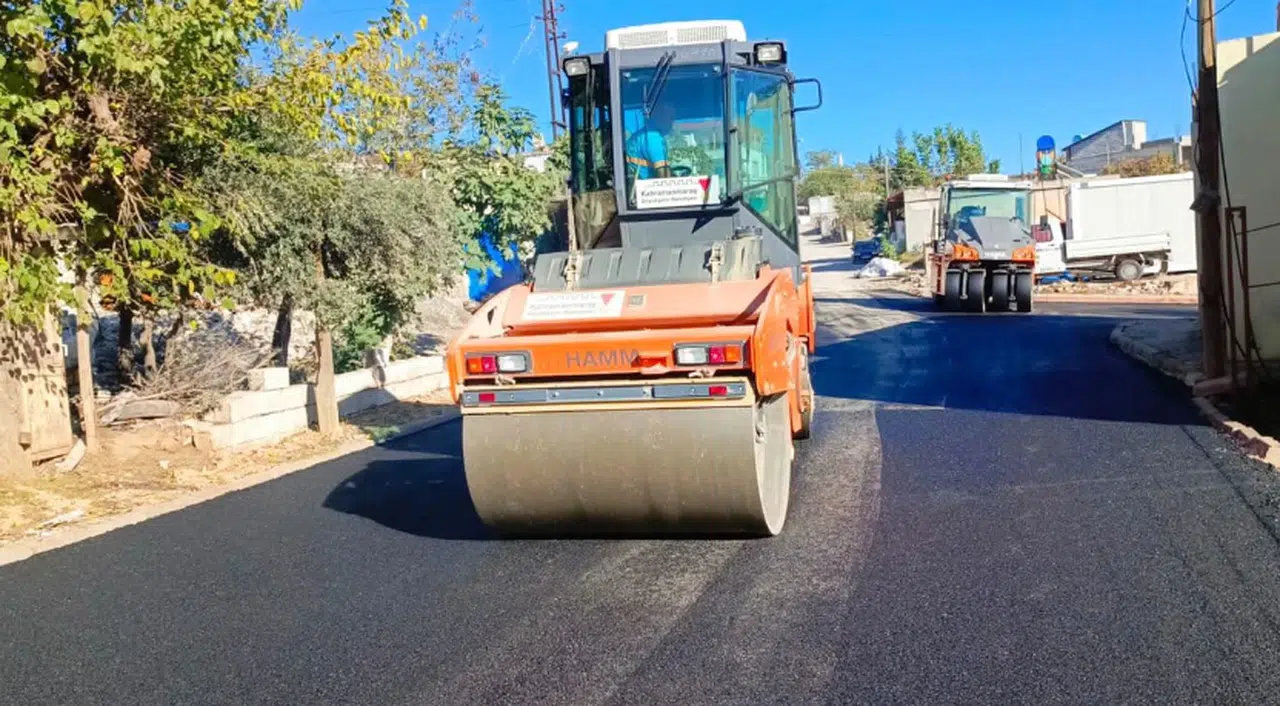 Büyükşehir, Pazarcık’ta Bir Mahallenin Daha Ulaşım Standardını Artırdı