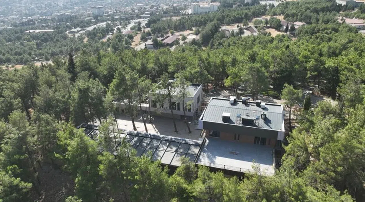 Çamlıca Restoran: Kahramanmaraş'ın Yeni Tadı ve Mekânı
