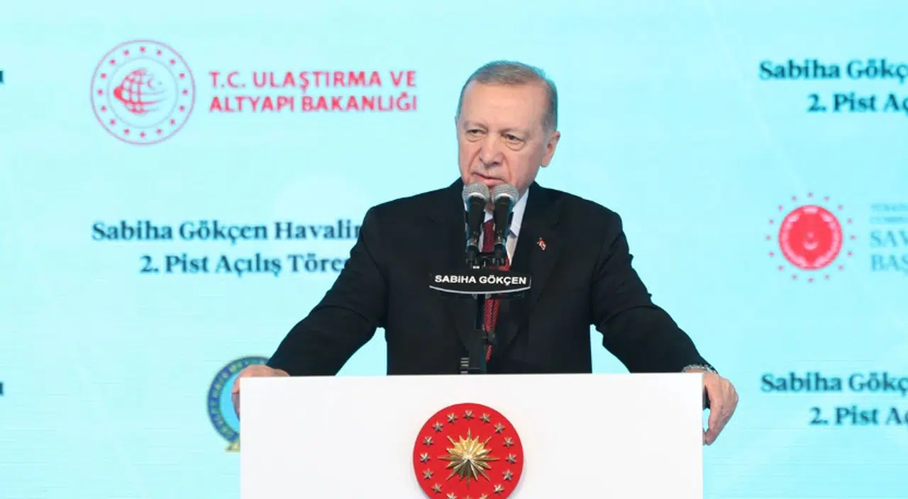 Cumhurbaşkanı Erdoğan : “Bir tanesi Manisa'da gitmiş orada gövde gösterisi yapacak”