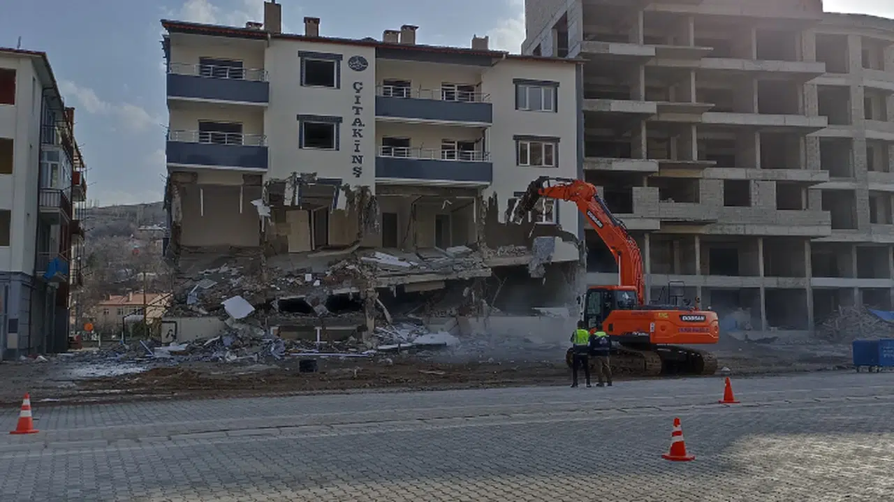 Depremden etkilenen 11 vilayetin dışında afet kapsamına alınan tek ilçe