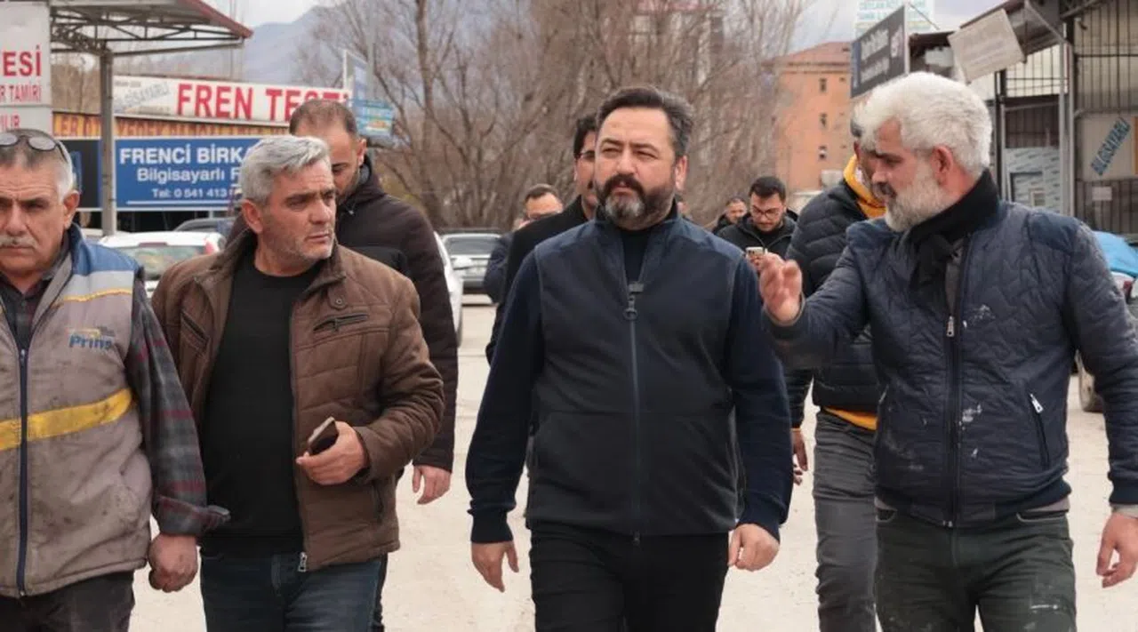Elbistan Belediye Başkanı Mehmet Gürbüz: "Sanayi Sitesi Altyapısı Yenilenecek"