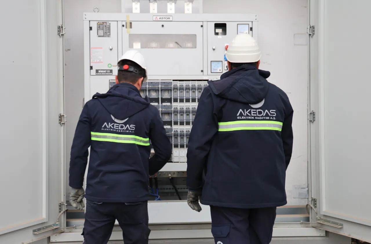 Elektrik dağıtım şirketi 25 bin depremzedeye ışık oldu