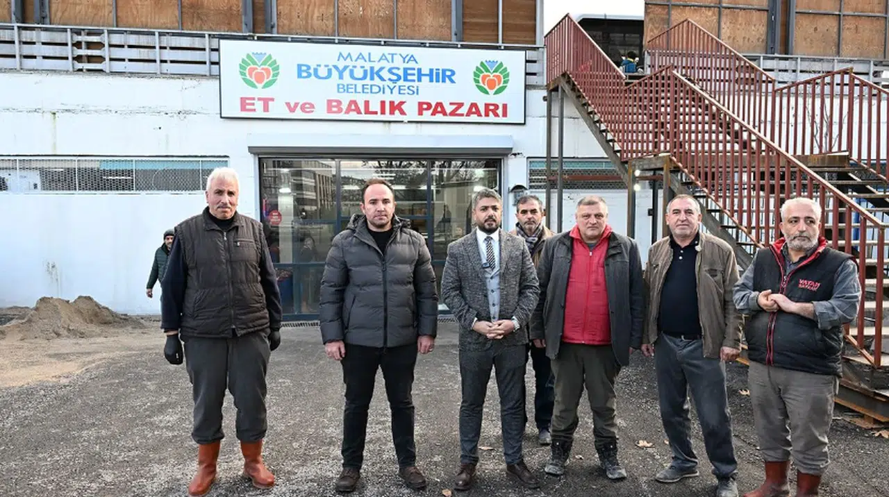 Et ve balık pazarı esnaflarından Başkan Gürkan’a teşekkür