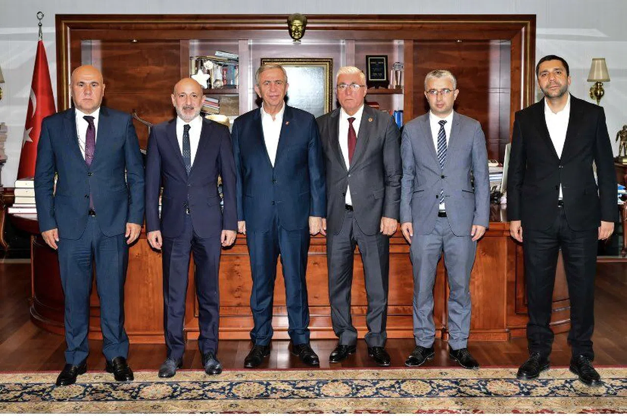 Öztunç ve CHP’li belediyeler Mansur Yavaş’ı ziyaret etti