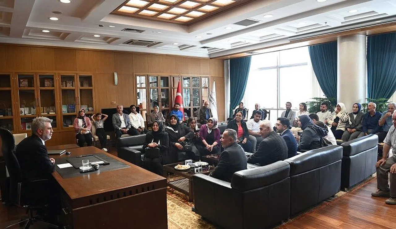 Başkan Görgel ilk ziyaretçilerini ağırladı
