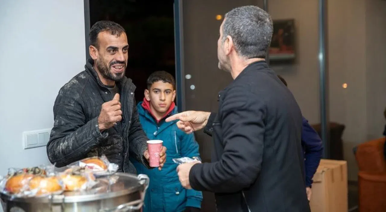 Gündelik işlere gidenler için 'Emek Evi'