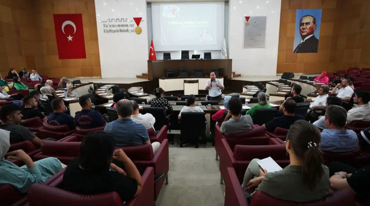 Hizmet Kalitesini Artırmak İçin Eğitimlerini Sürdürüyor