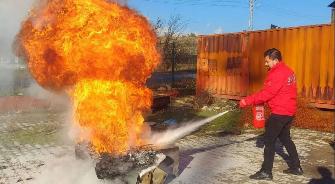 Kahramanmaraş İtfaiyesi, Eğitim ve Tatbikatlarla Binlerce Kişiye Ulaştı