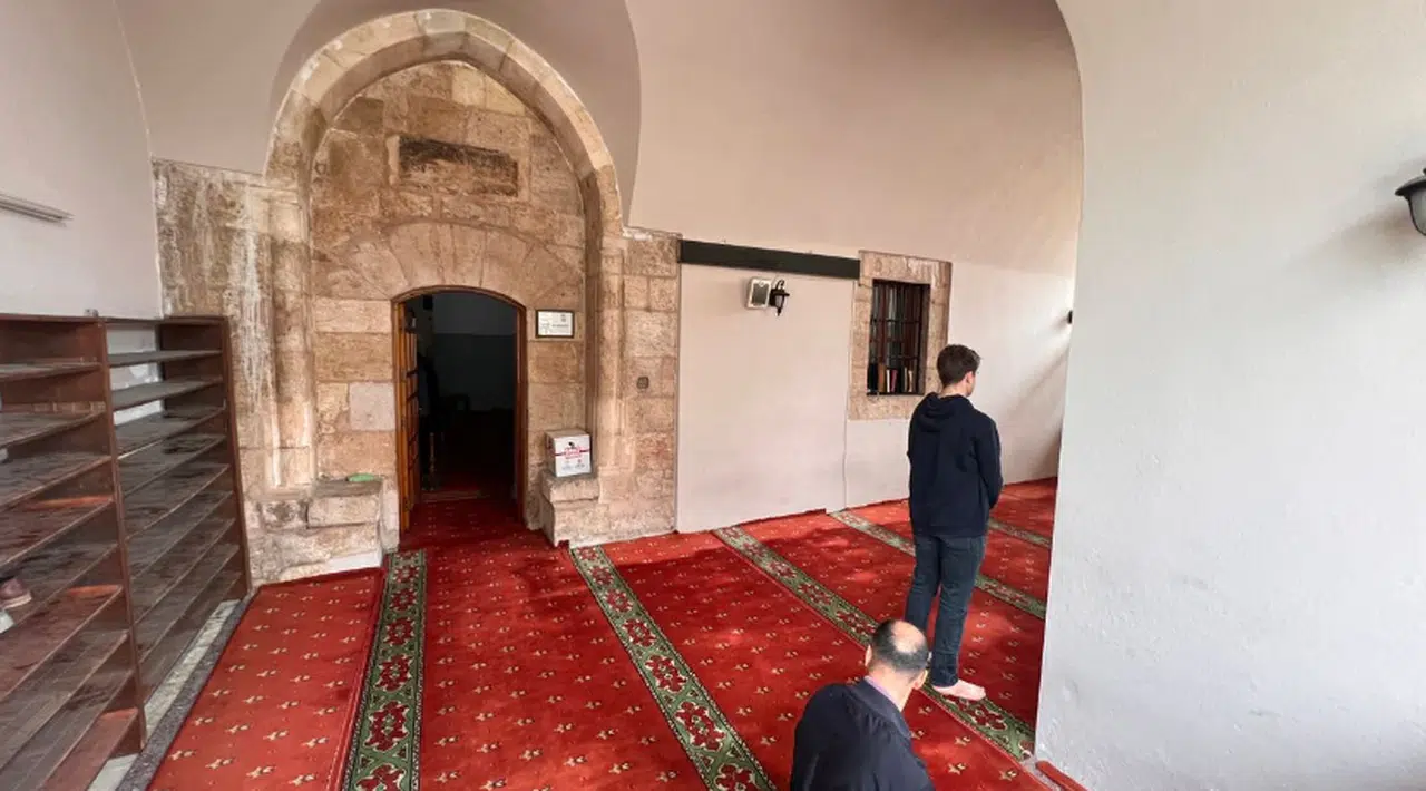 Kahramanmaraş'ın hasar görmeyen 5 asırlık camisi
