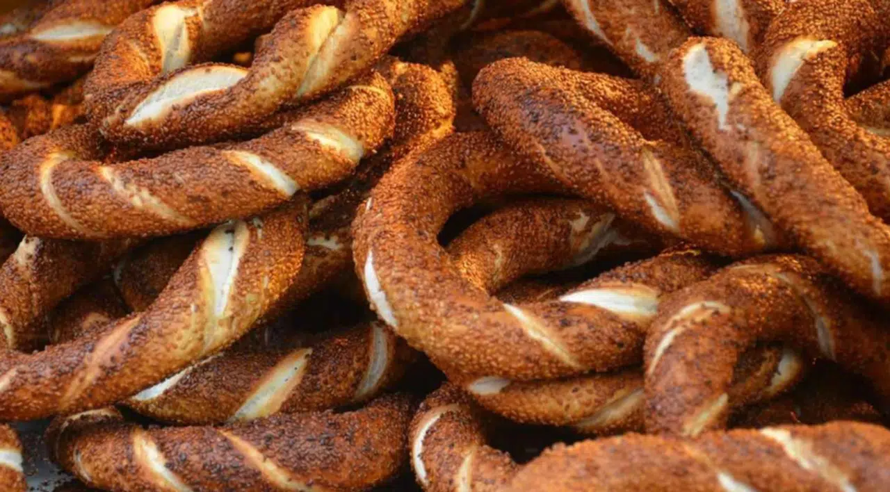 Kahramanmaraş’ta ekmekten sonra simide de zam geldi