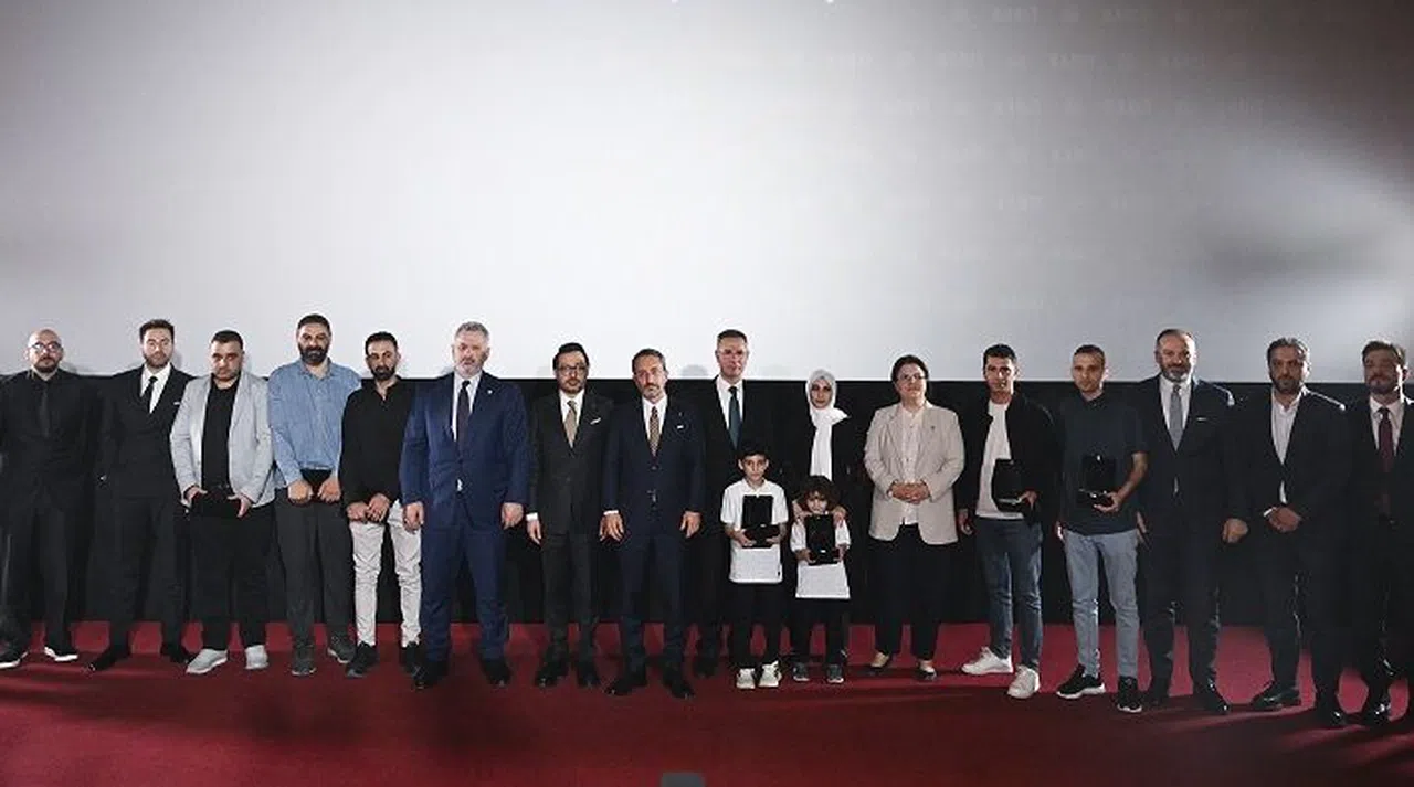 Altun, AA’nın “Kanıt” belgeselinin galasında konuştu