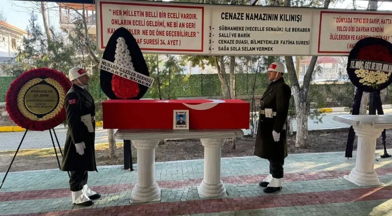Kıbrıs gazisi son yolculuğuna uğurlandı
