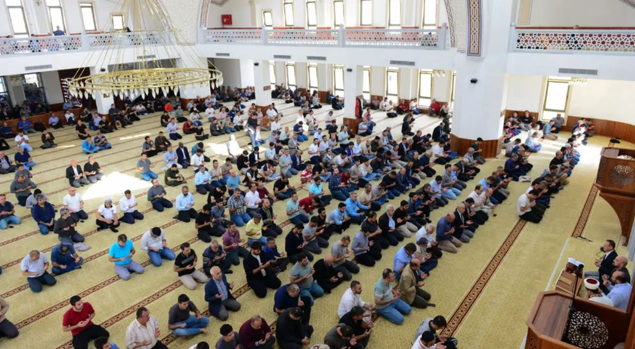 KSÜ’de Cumhuriyet’in 100. Yılı Münasebetiyle Mevlid-i Şerif Programı Düzenlendi