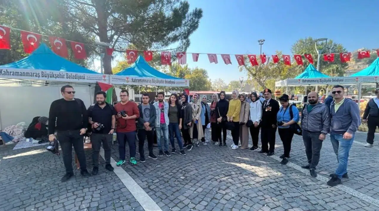 Kursiyerler Fotoğraf Çekimi Kursuyla Yaratıcılığını Geliştiriyor!