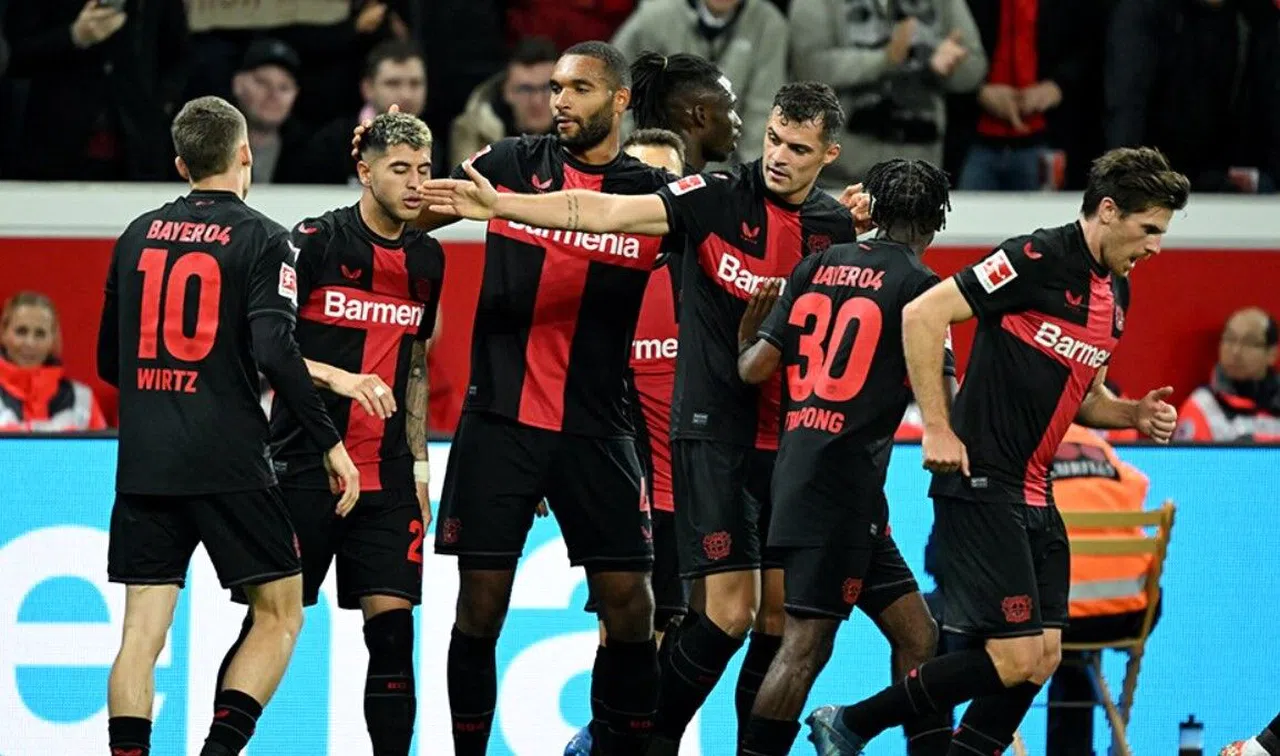 Bayer Leverkusen'in tarih yazmasına ramak kaldı