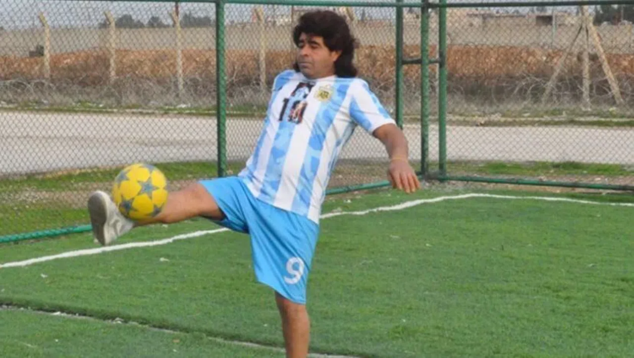 Maradona’ya benzeyen Menderes Akın Kimdir? Menderes Akın Kaç Yaşında
