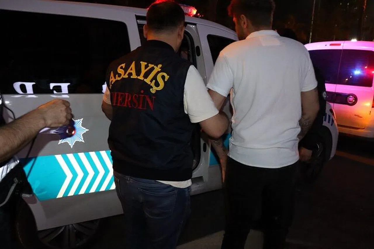 Mersin'de 37 ekiple eş zamanlı asayiş uygulaması