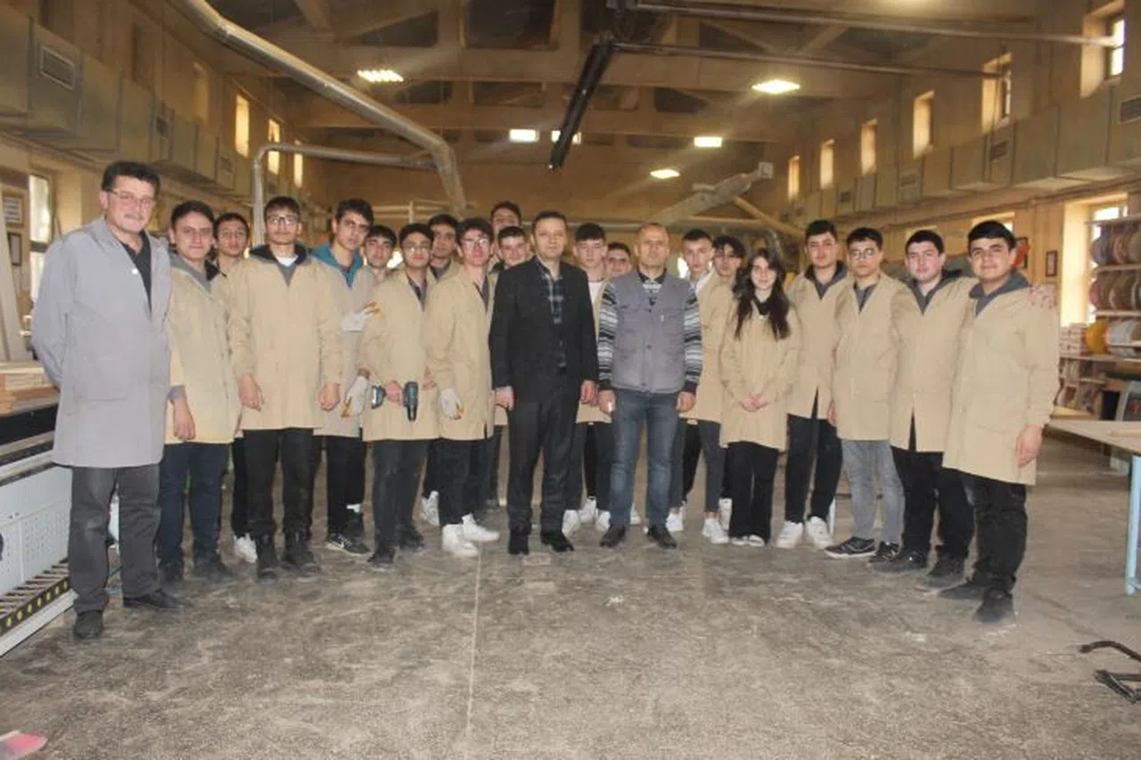 Meslek lisesi 1 yılda 12 milyon TL ciro yaptı
