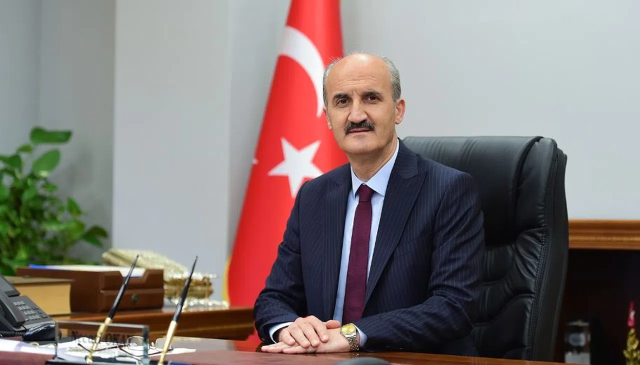 Necati Okay, veda etti