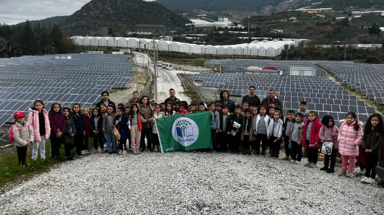 Öğrenciler yenilenebilir enerji hakkında bilgilendirildi