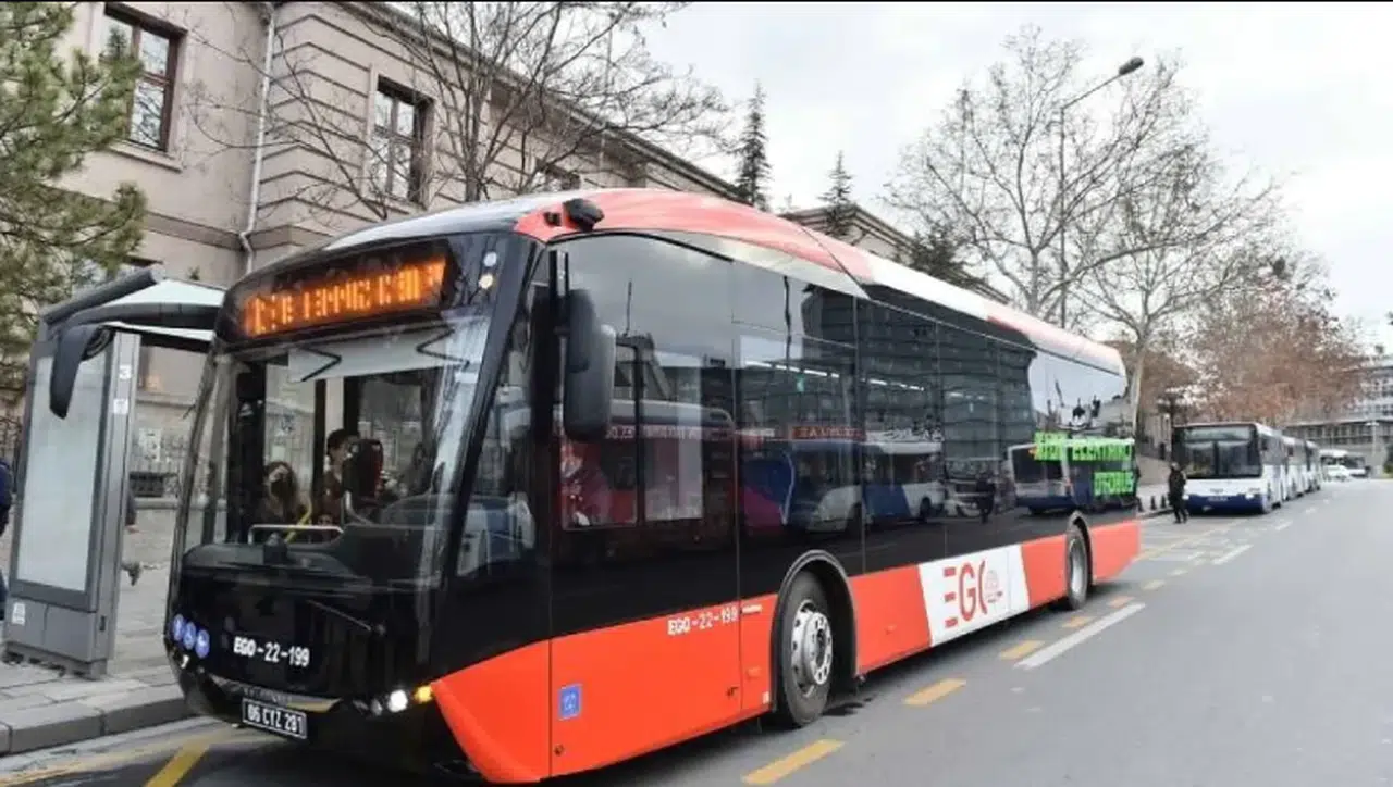 Öğretmenler Günü'nde Ankara'da Otobüsler ve Metro Ücretsiz mi?