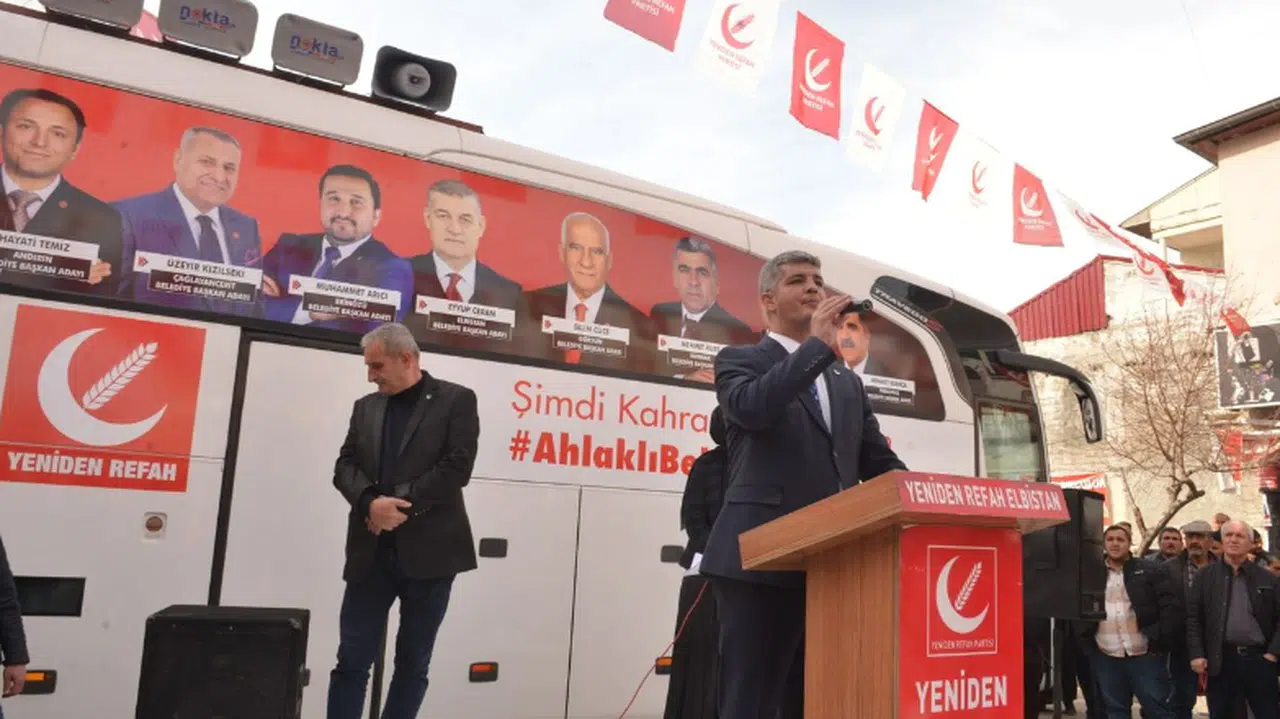 Orta hasarlı bina sorununu da uygun olmayan alan sorununu da biz çözeriz