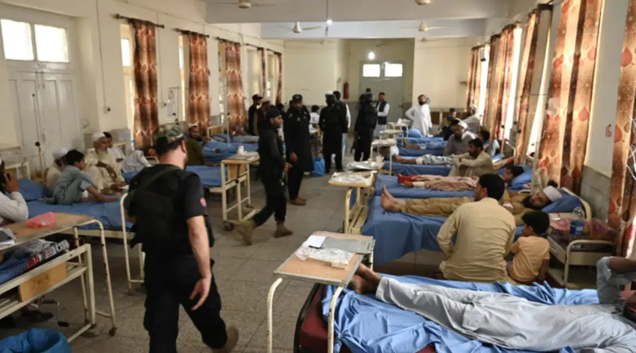 Pakistan'da Mevlid Kandili Gecesi Dehşeti: 52 Kişi Hayatını Kaybetti