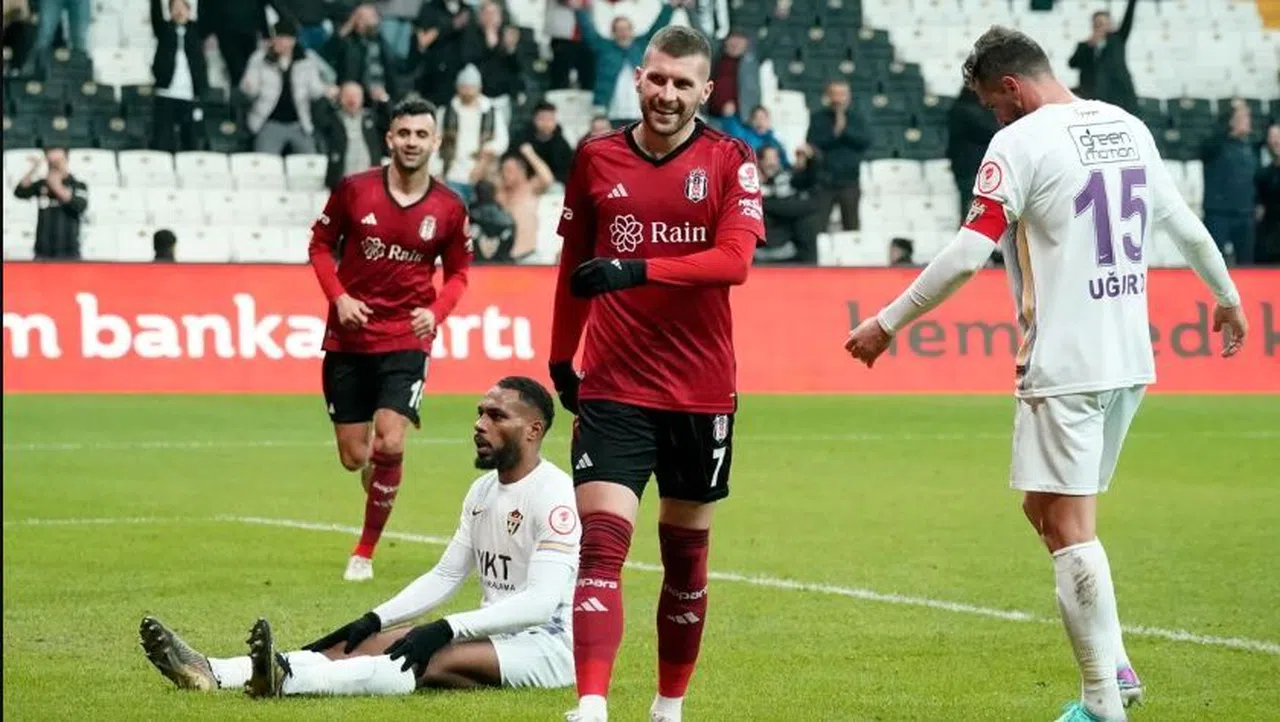 Rebic, Beşiktaş’ta ilk golünü attı