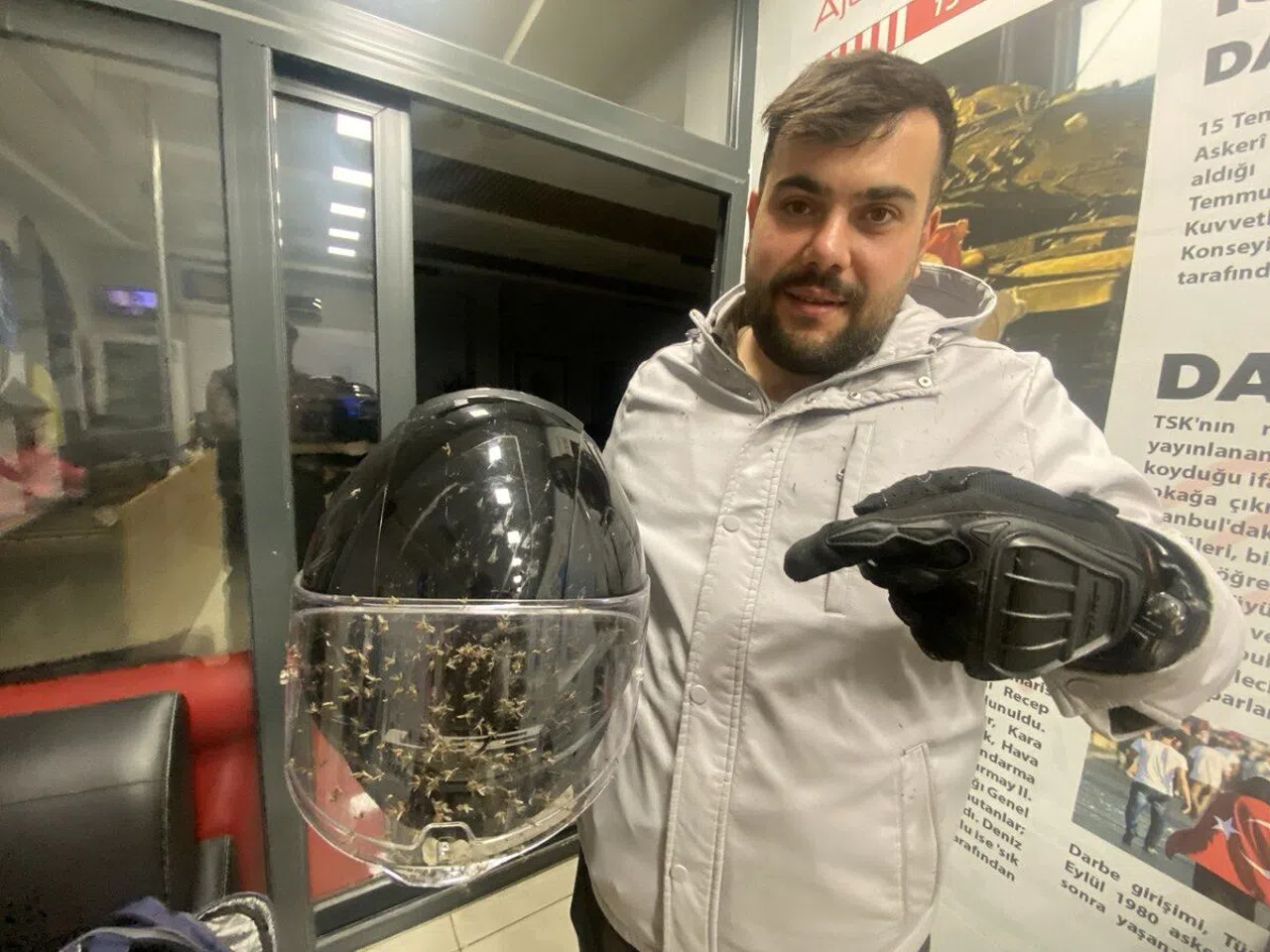 Motosikletçilerin sinek çilesi