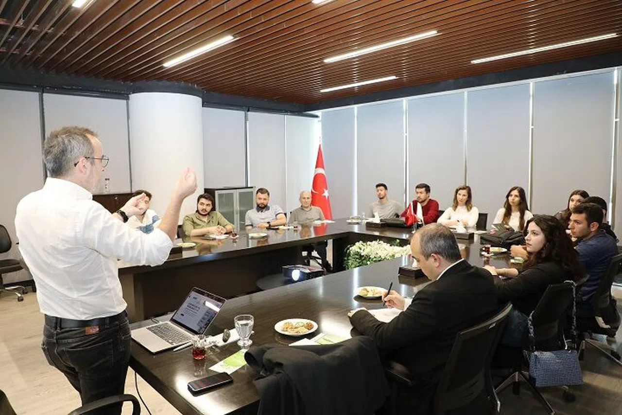 E-Ticaret ve Dijital Pazarlama GTB’de konuşuldu