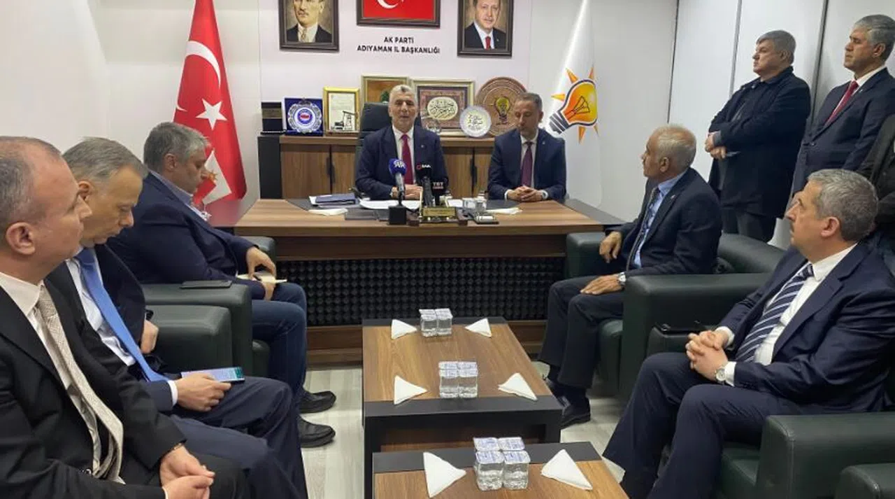 Ticaret Bakanı Ömer Bolat'tan Esnafa Kredi Müjdesi