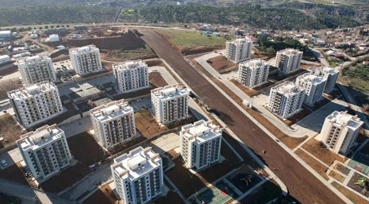Türkiye Güvenliğinde Yeni Dönem: Binlerce Polis ve Araç Görevde!
