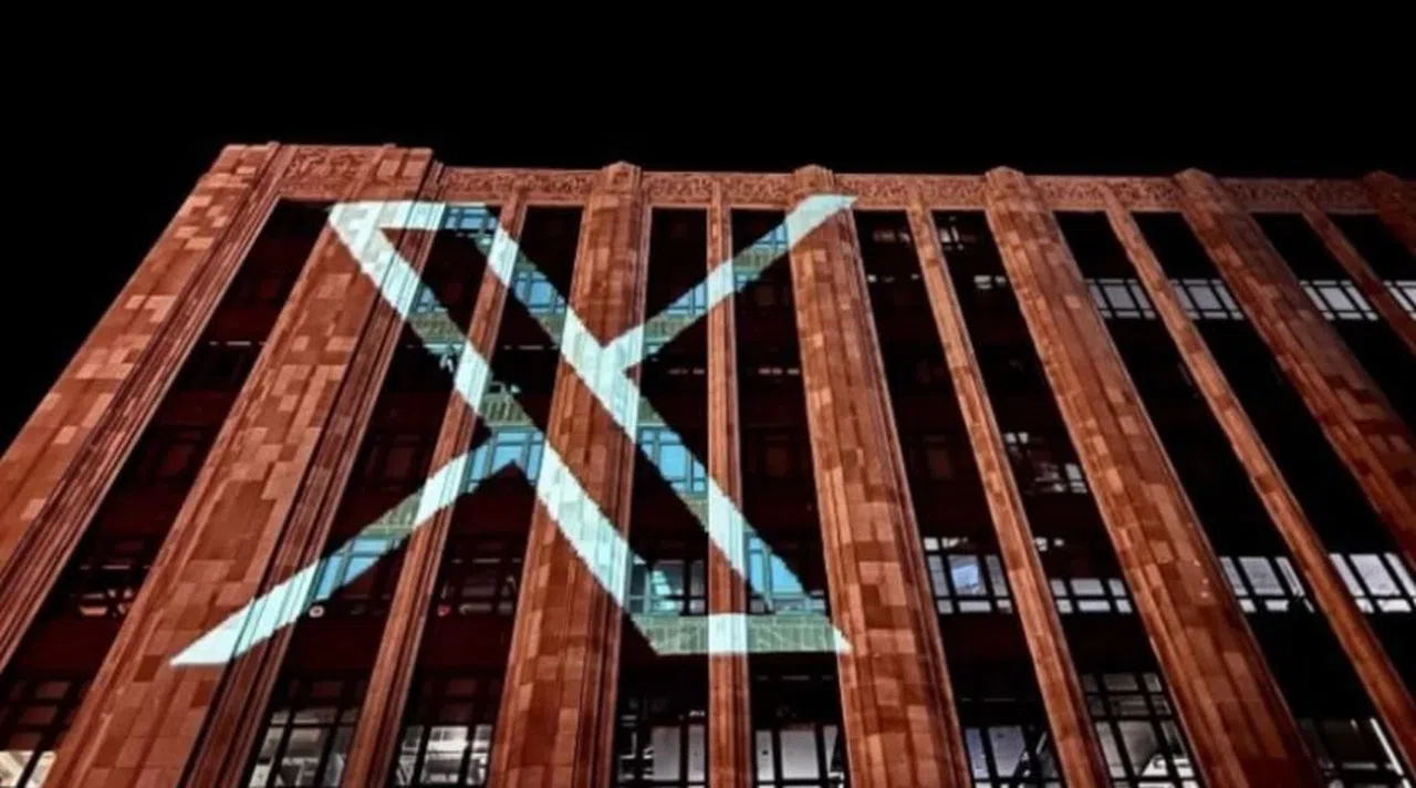 Twitter’a ’X’ gücü... İsmi ve logosu değişti
