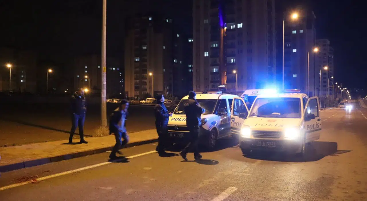 Vurdu, olayı ihbar etti sonra da teslim oldu