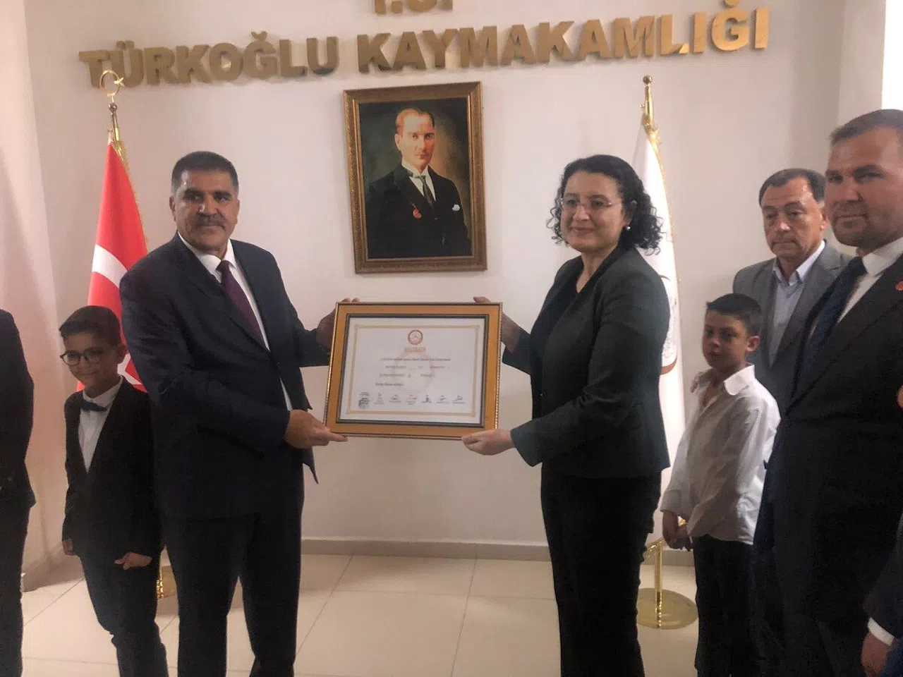 Karaca mazbatasını aldı