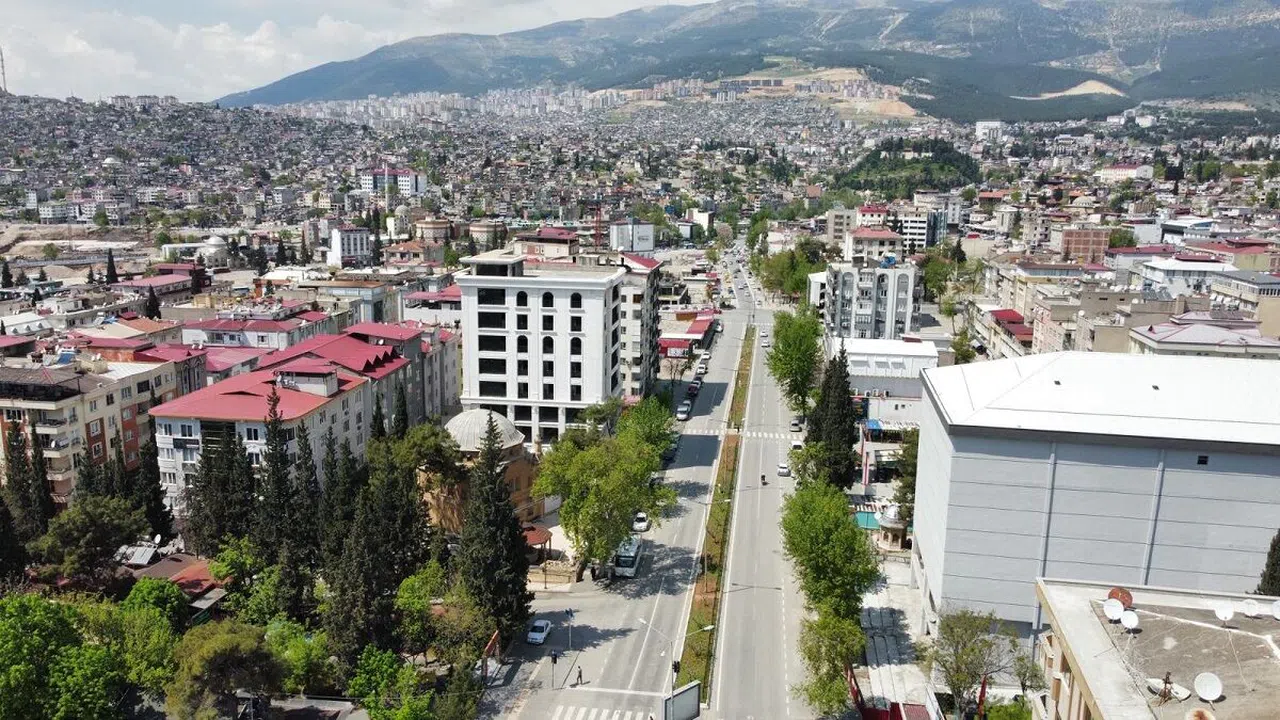 Kahramanmaraş’ta caddeler boş kaldı