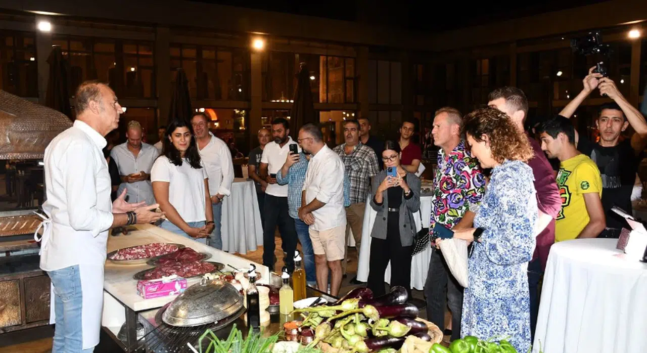 Yabancı şefler Gaziantep’te ete lezzet veren sırrın peşinde
