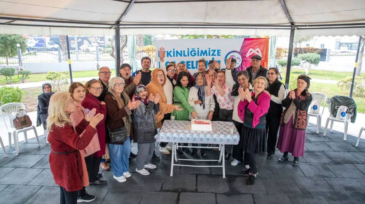 Yaşlılara ‘2024’e Merhaba' partisi