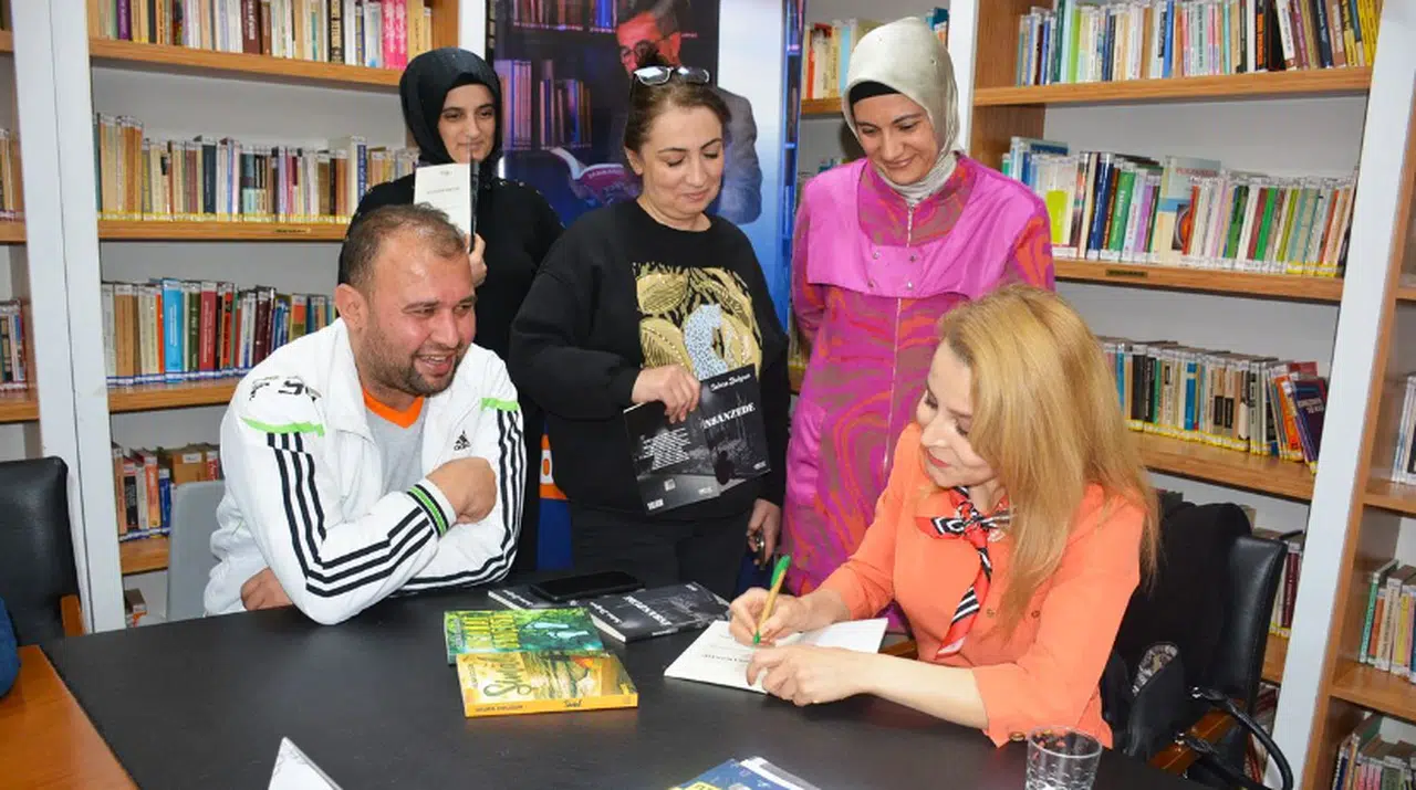 Yazar Selma Dolgun, Kitabın Hayatımızdaki Yerini Anlattı