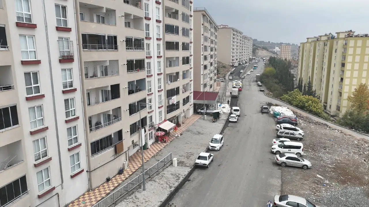 Yıldızevler Konutları'nda Büyükşehir Belediyesi Çalışmaları Memnuniyetle Karşılanıyor