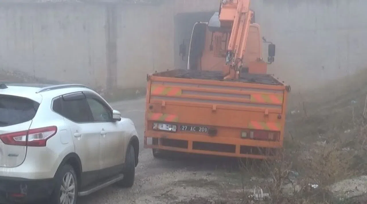 Yolcu minibüsü vince çarptı: 9 yaralı