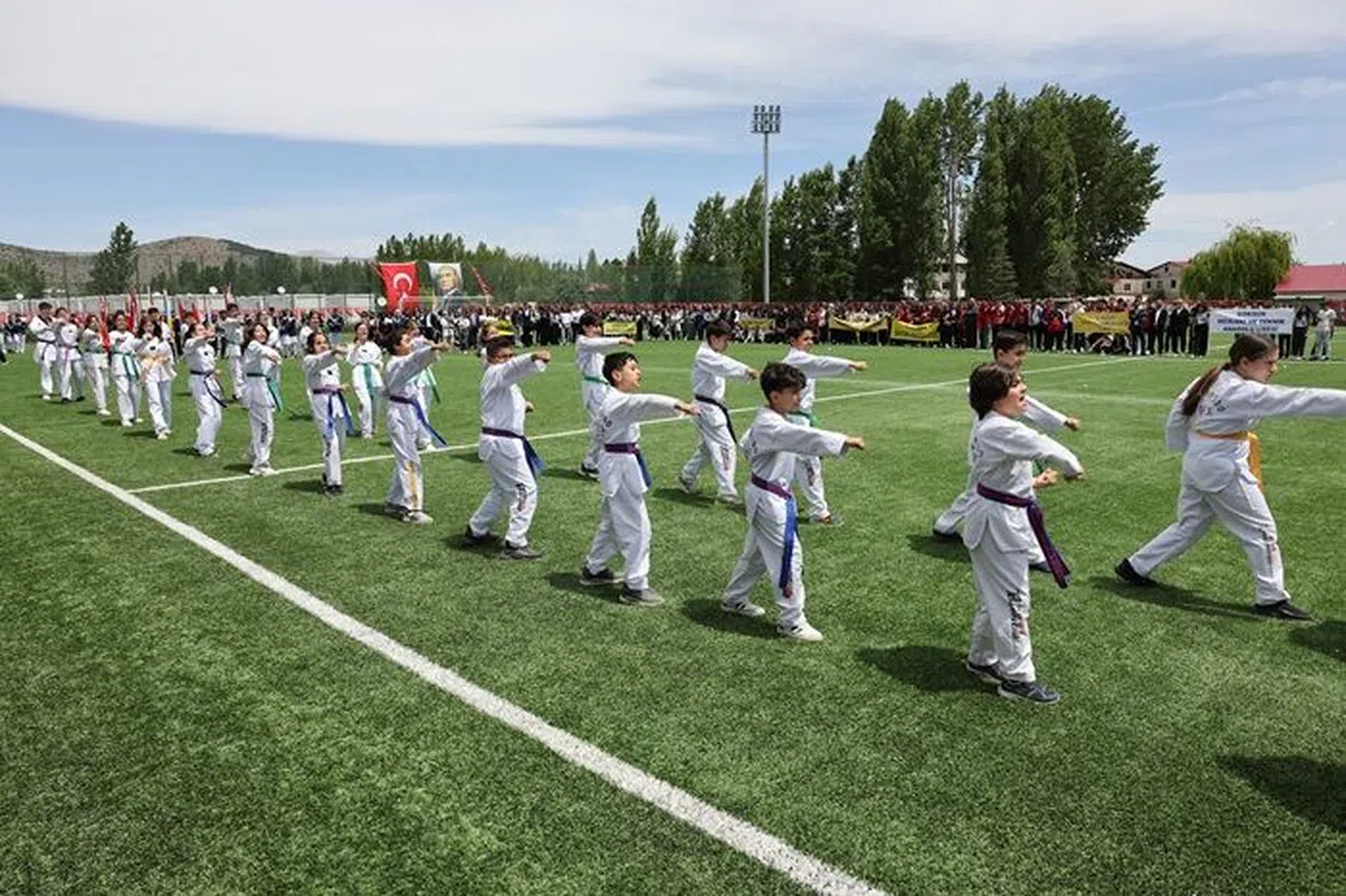 Göksun’da 19 Mayıs coşkuyla kutlandı